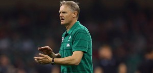 Joe Schmidt, sélectionneur de l'Irlande, a dévoilé la composition du XV de départ qui affrontera l'Angleterre samedi (17h50) à Twickenham. Le centre Stuart McCloskey et Josh Van der Flier fêtent leur première sélection. Le deuxième ligne, Ultane Dillane, remplaçant, pourrait en faire de même s'il entre en jeu.