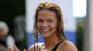 Quadruple championne du monde, la nageuse russe Yulia Efimova (23 ans) a été contrôlée positive au meldonium selon l'agence TASS, mercredi. Déjà suspendue en 2014 pour dopage, la spécialiste de la brasse risque une suspension à vie.